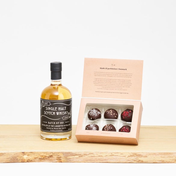 Linkwood whisky med Flora og Evergreen Luksus chokoladekugler